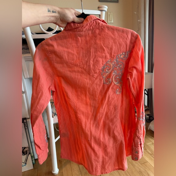 Wrangler Coral Button Down Shirt with Embroidery - Picture 6 of 6